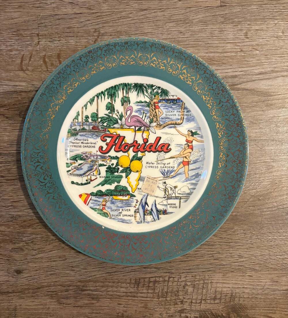 Vintage Homer Laughlin Cavalier Eggshell Florida Souvenir Plate with Gold Trim